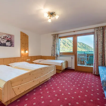 Hotel Kaserhof Valles
